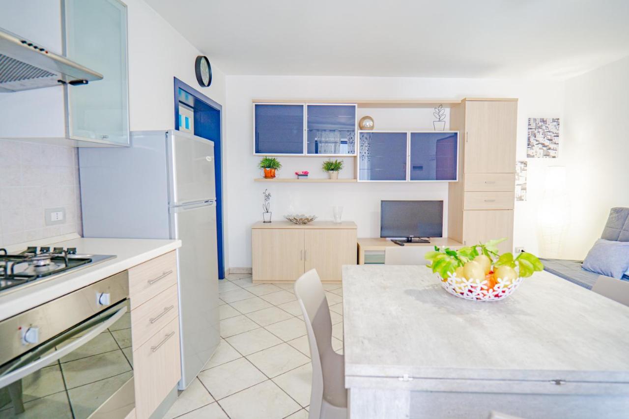 Castle Living Apartment Катания Екстериор снимка