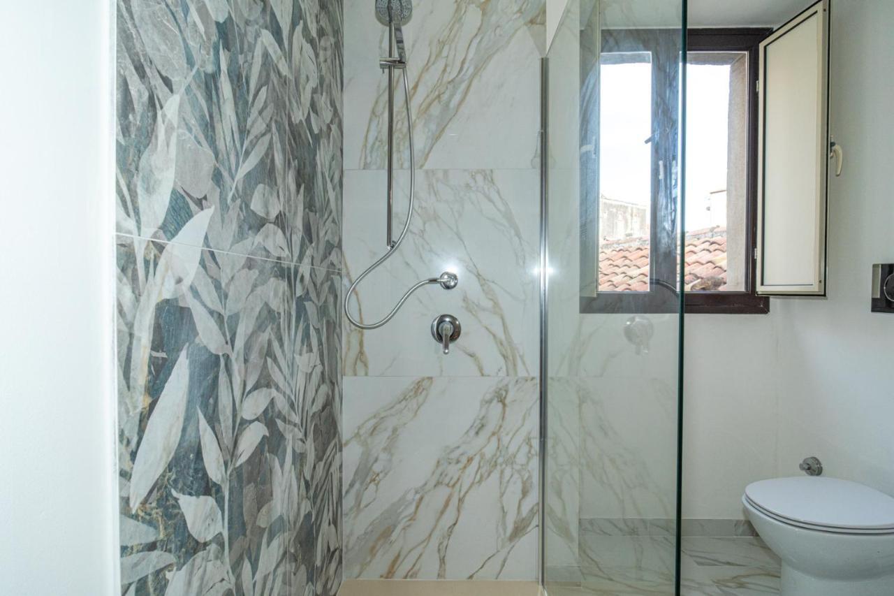 Castle Living Apartment Катания Екстериор снимка