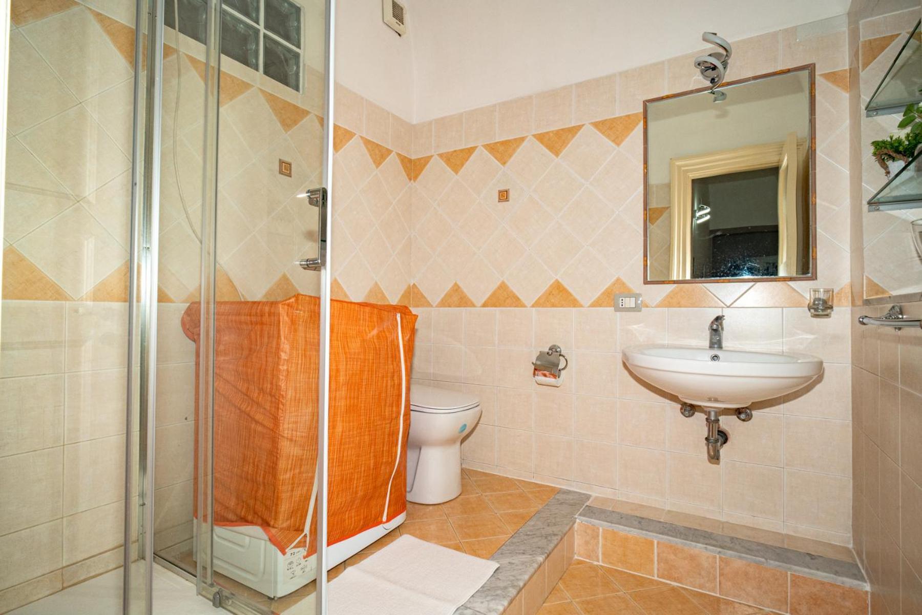 Castle Living Apartment Катания Екстериор снимка